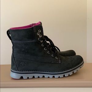 Black womens Timberlands